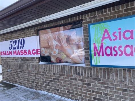 Erotic massage Iowa Falls