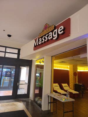 Sexual massage Des Peres