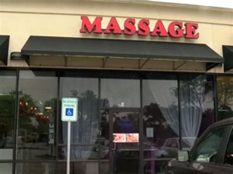 Sexual massage Willowdale East