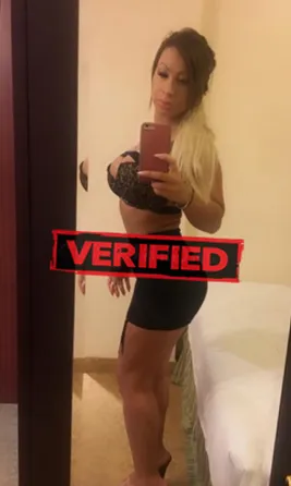 Adrienne fucker Find a prostitute Amqui