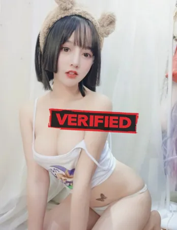 Leah sexy Prostitute Ikeda