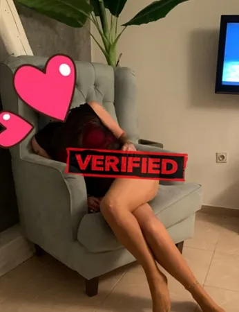 Kelly sex Prostitute Tondano