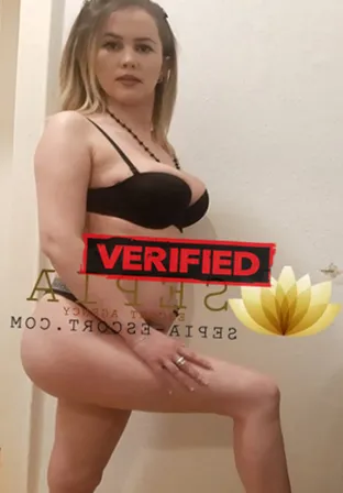 Alexa süß Prostituierte Peruwelz