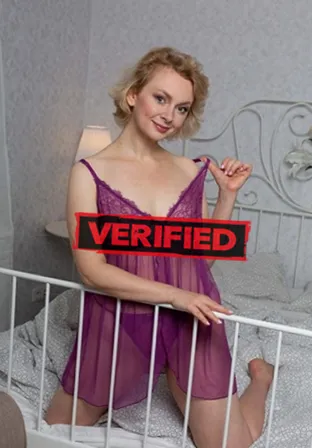 Alana tits Prostitute Molodyozhnoye